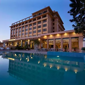 everest.hotels-kathmandu.com/